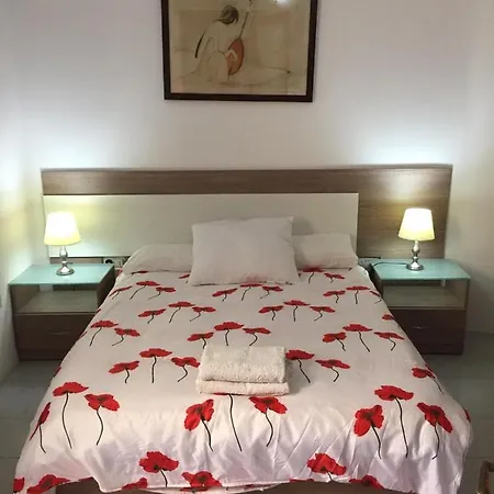 St Paul Butts Inns بيت ضيافة خليج سانت بول