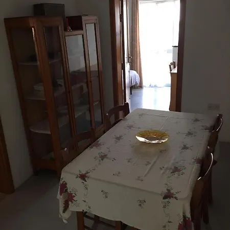 St Paul Butts Inns بيت ضيافة *